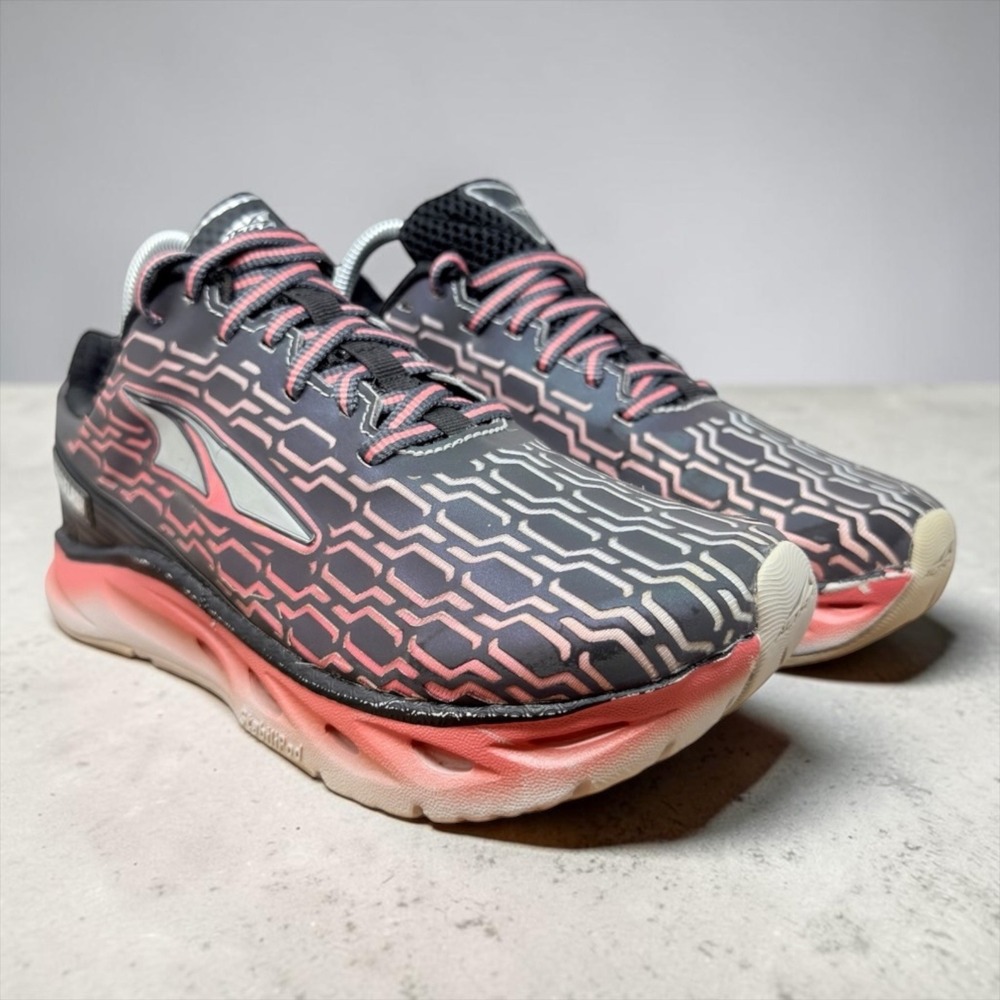 Altra Impulse Flash Running Shoes Womens 8 Grey Pink Geometric Zero Drop Sneaker